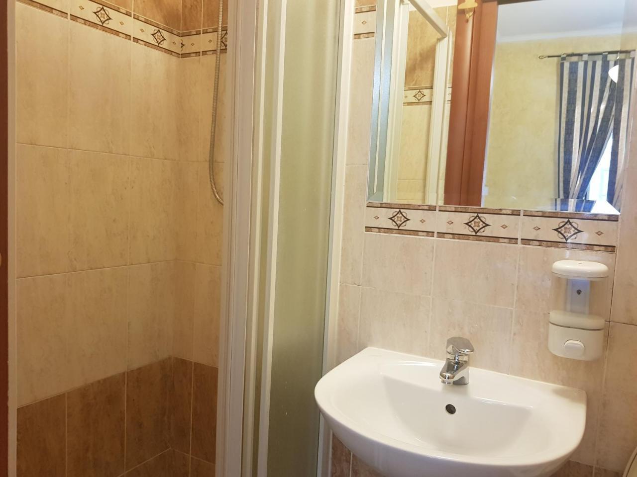 Rainbow Guest House Rzym Zewnętrze zdjęcie